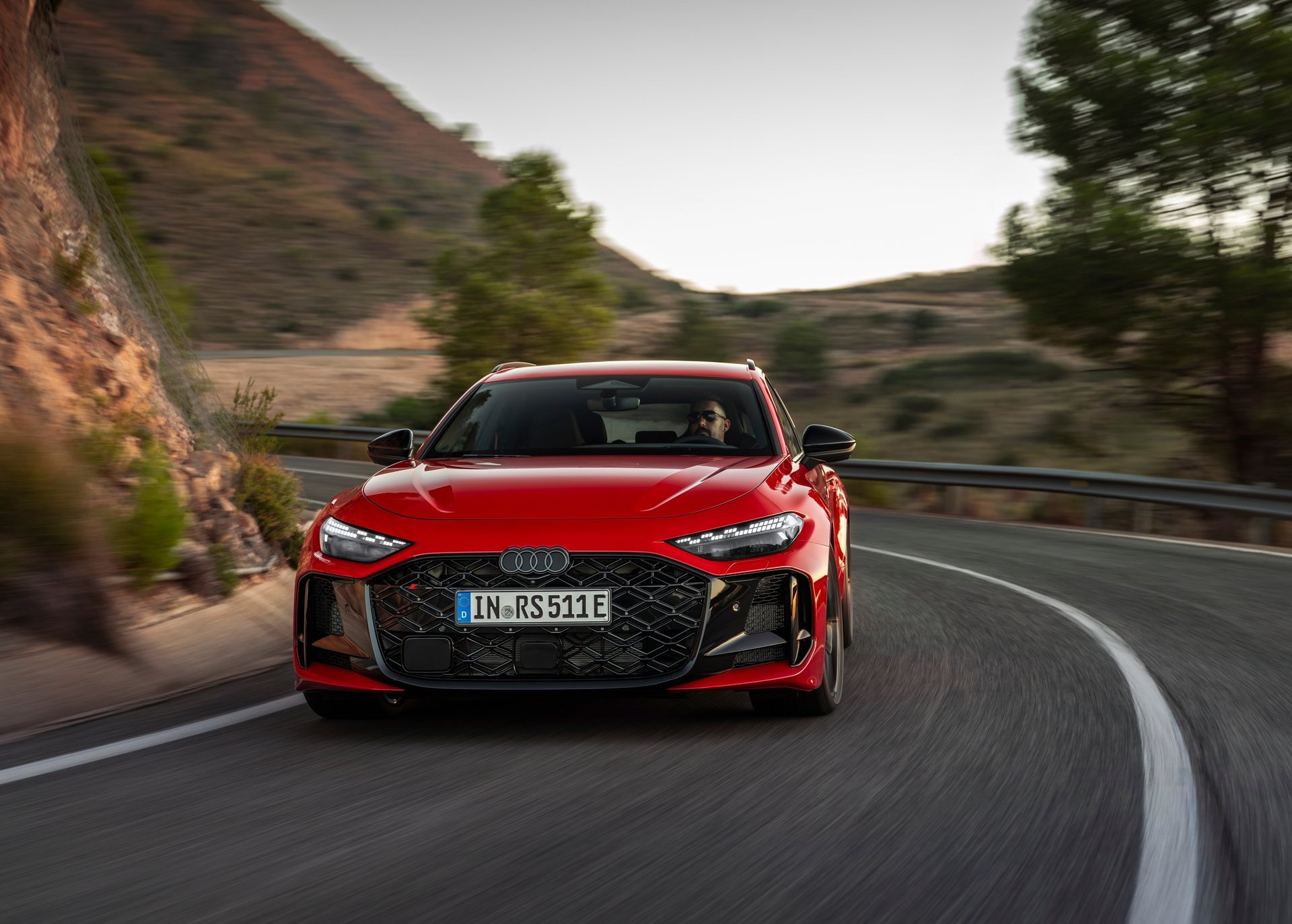 Performans Elektrikle Buluştu: Audi RS 5 Avant