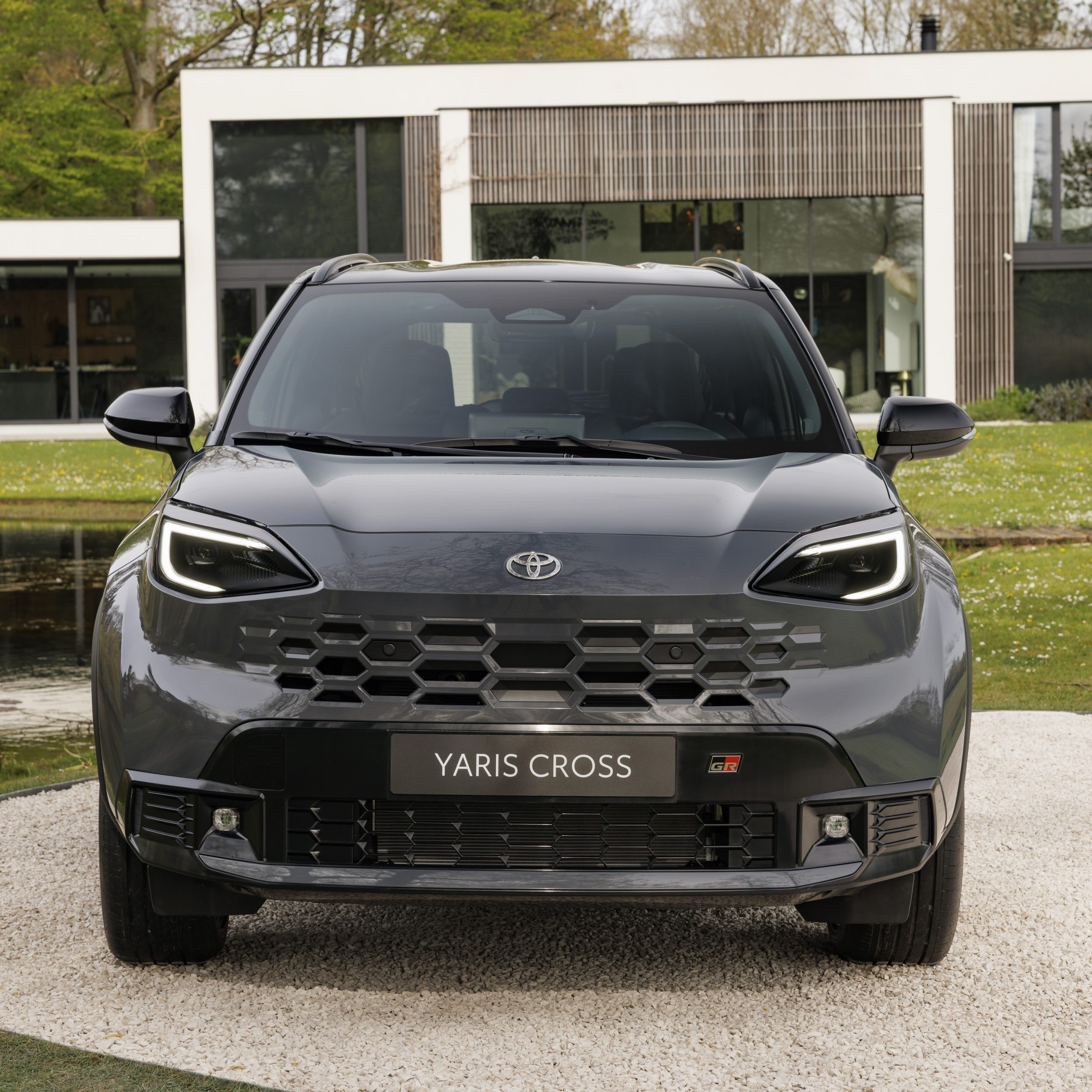 Makyajlı Toyota Yaris Cross ortaya çıktı.