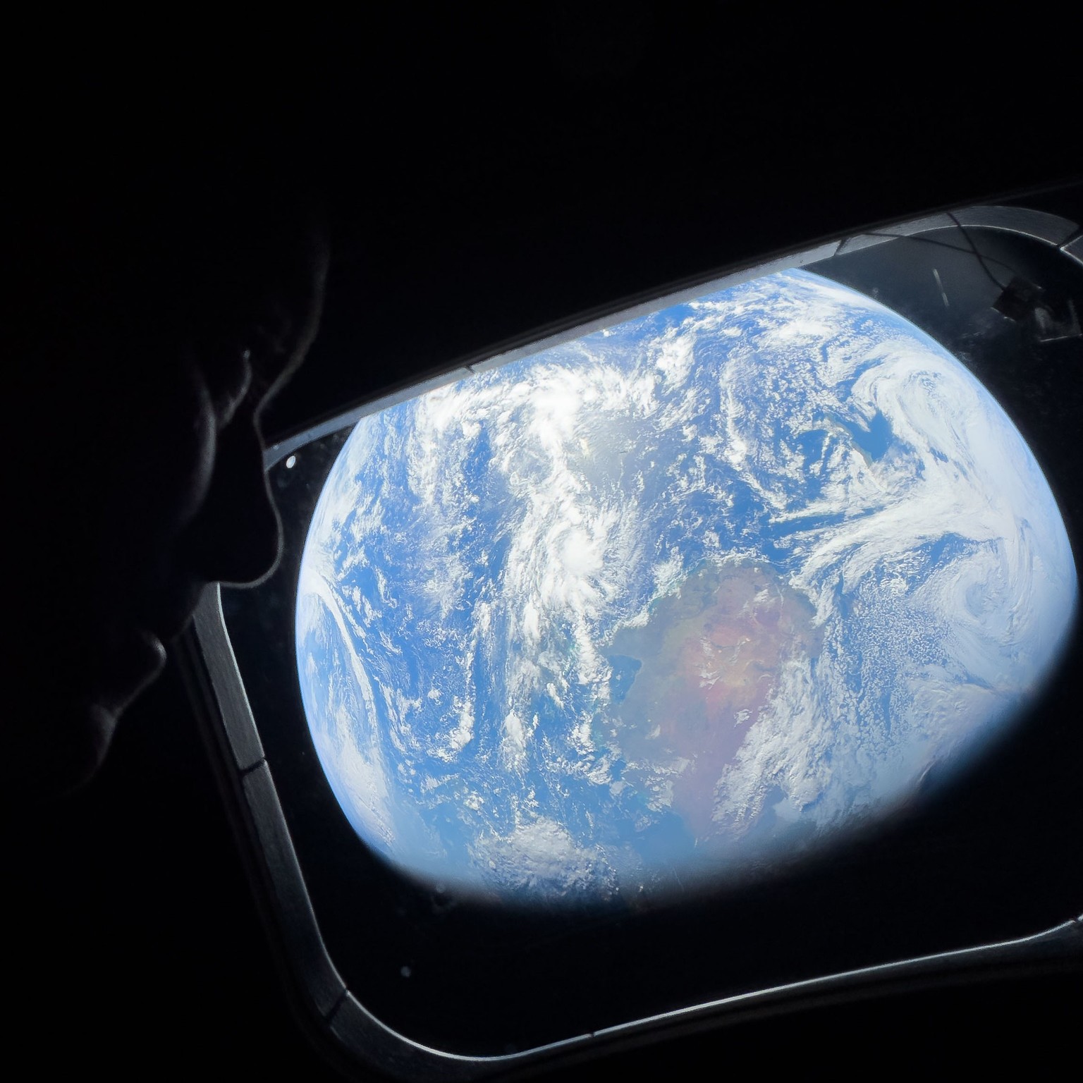 NASA’nın  Artemis II göreviyle ilgili orjinal kalitede duvar  kağıtları ortaya çıktı.